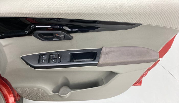 2016 Mahindra Kuv100 K8 6 STR, Petrol, Manual, 43,431 km, Driver Side Door Panels Control