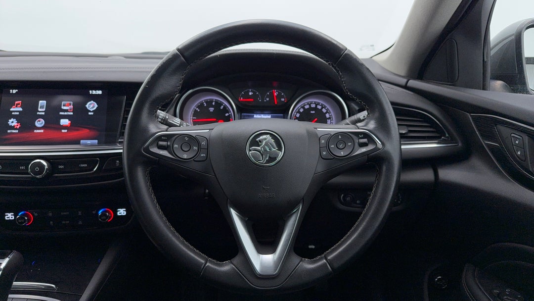 2017 Holden Calais Tourer, Automatic, 126265 km, Steering Wheel Close-up