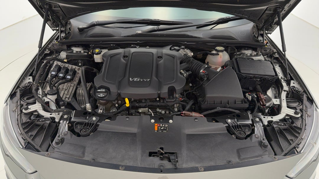 2017 Holden Calais Tourer, Automatic, 126265 km, Open Bonnet (Engine)