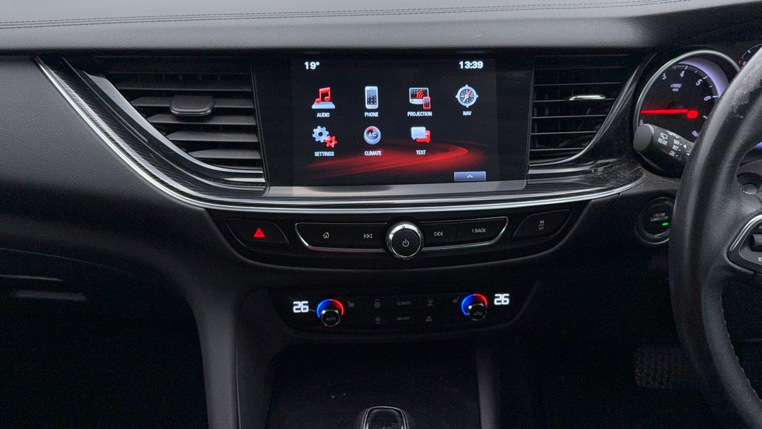 2017 Holden Calais Tourer, Automatic, 126265 km, Center Console