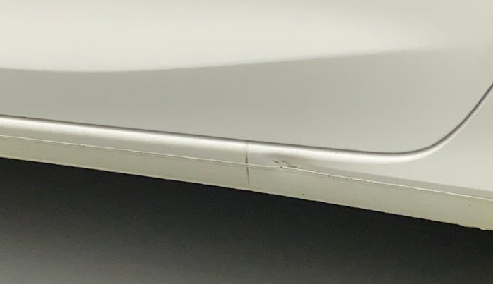 2019 Honda Amaze 1.5L I-DTEC VX CVT, Diesel, Automatic, 81,453 km, Left running board - Slightly dented