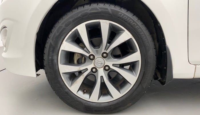 2017 Hyundai Verna 1.6 CRDI SX, Diesel, Manual, 1,22,496 km, Left Front Wheel