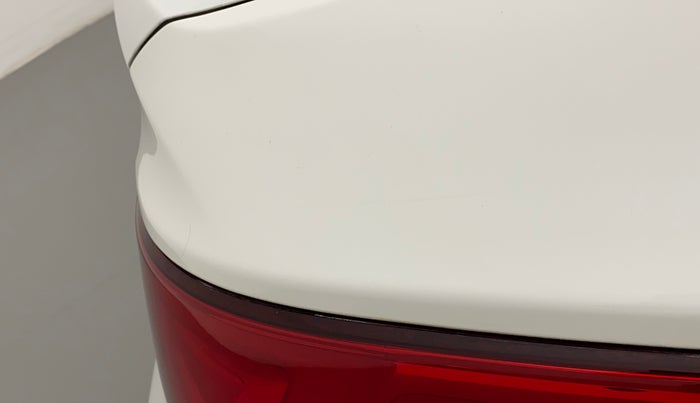 2017 Hyundai Verna 1.6 CRDI SX, Diesel, Manual, 1,22,496 km, Right quarter panel - Minor scratches