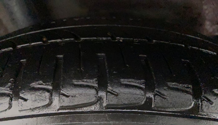 2014 Honda City S MT PETROL, Petrol, Manual, 69,437 km, Right Rear Tyre Tread