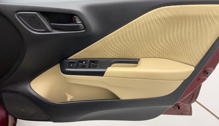 2014 Honda City S MT PETROL, Petrol, Manual, 69,437 km, Driver Side Door Panels Control