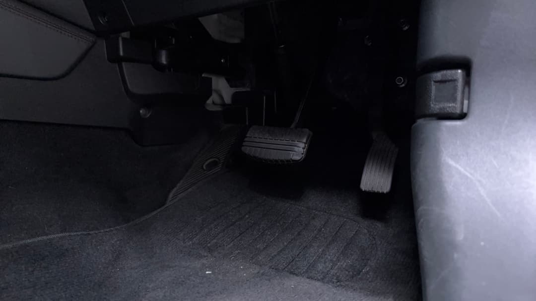 2018 Mitsubishi ASX Ls (2WD), Automatic, 126005 km, Pedals and Footmat