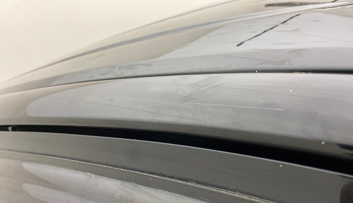 2017 Toyota Etios Liva VX DUAL TONE, Petrol, Manual, 22,525 km, Right B pillar - Minor scratches