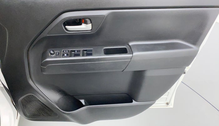 2020 Maruti New Wagon-R ZXI 1.2 old, Petrol, Manual, 76,584 km, Driver Side Door Panels Control