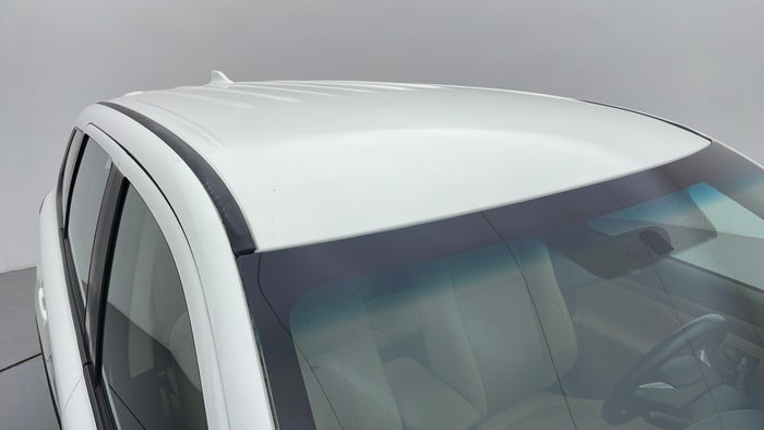 MITSUBISHI OUTLANDER-Roof/Sunroof View