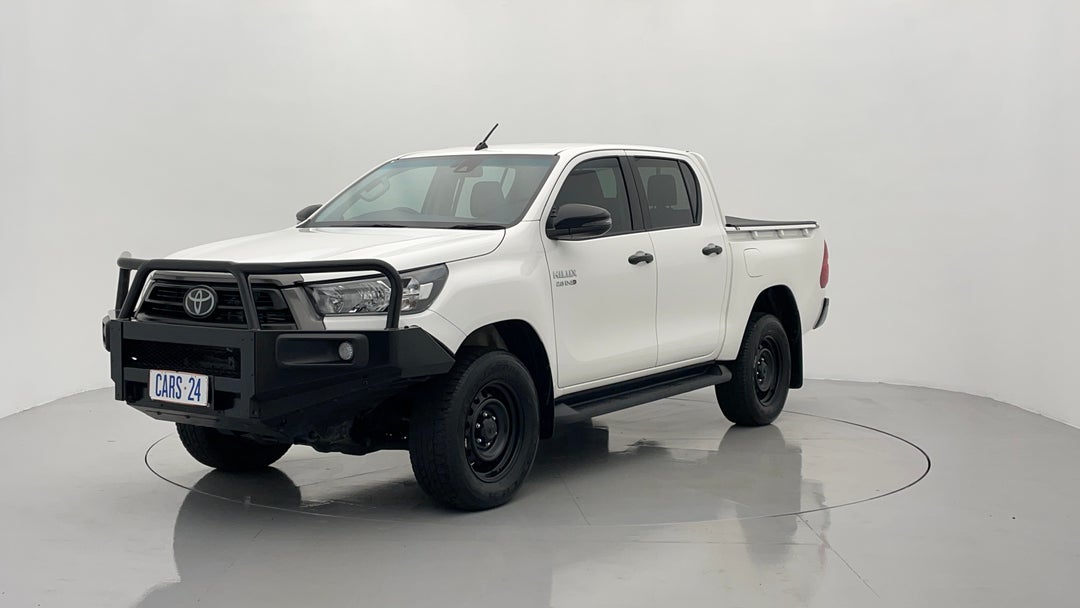 Left Front Diagonal (45- Degree) View