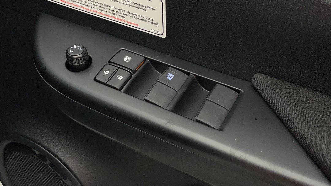 Drivers Side Door Panel Controls