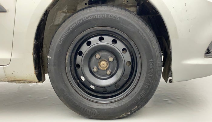 2015 Maruti Swift Dzire LDI, Diesel, Manual, 72,821 km, Right Front Wheel
