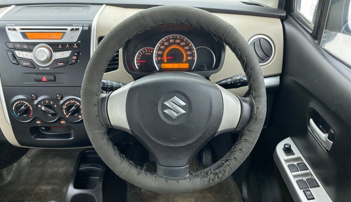 2015 Maruti Wagon R 1.0 VXI, Petrol, Manual, 36,536 km, Steering Wheel Close Up
