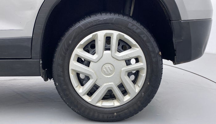 2016 Maruti Vitara Brezza VDI OPT, Diesel, Manual, Left Rear Wheel