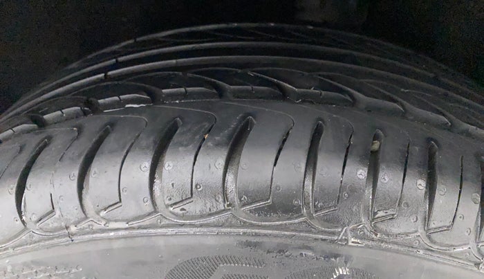 2018 Ford Ecosport TITANIUM 1.5L PETROL, Petrol, Manual, 32,112 km, Left Rear Tyre Tread