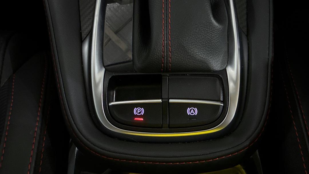 2022 MG Zst Vibe, Automatic, 59697 km, Handbrake