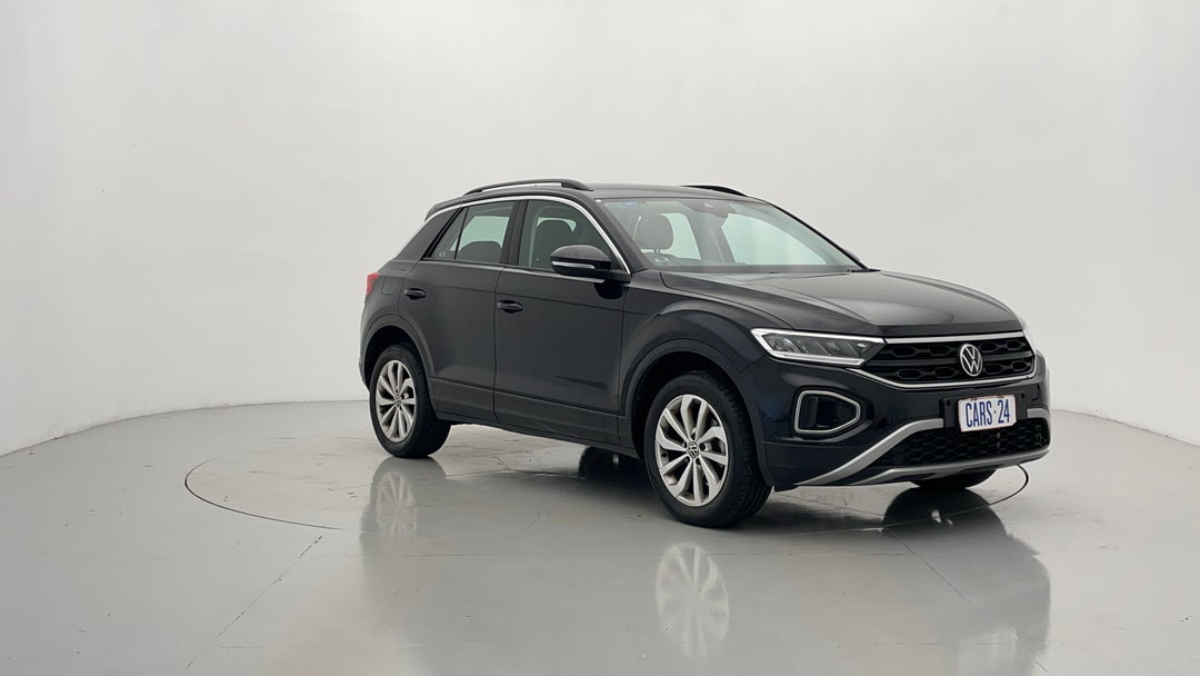 2023 Volkswagen T-roc Tsi110 Citylife, Automatic, 52973 km, Right Front Diagonal (45- Degree) View