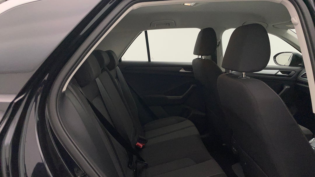 2023 Volkswagen T-roc Tsi110 Citylife, Automatic, 52973 km, Right Side Rear Door Cabin View