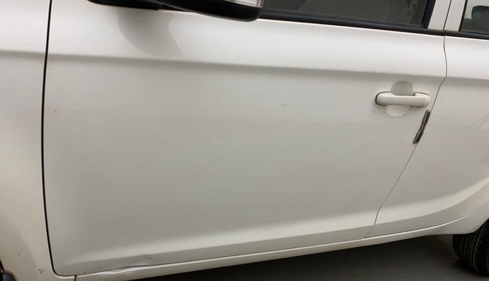 2014 Hyundai i20 SPORTZ 1.4 CRDI, Diesel, Manual, 75,921 km, Front passenger door - Paint has faded