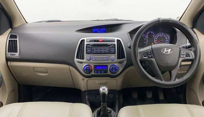 2014 Hyundai i20 SPORTZ 1.4 CRDI, Diesel, Manual, 75,921 km, Dashboard