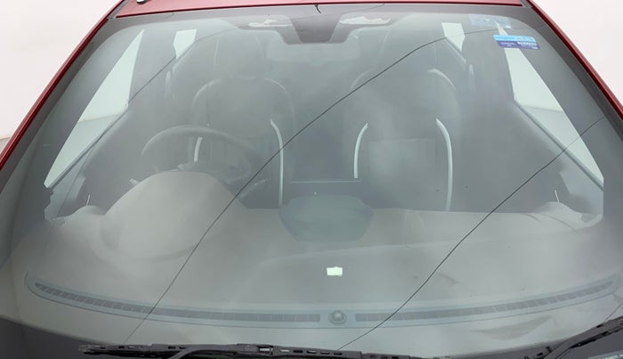 2018 Ford FREESTYLE TITANIUM 1.2 PETROL, Petrol, Manual, 49,824 km, Front windshield - Minor spot on windshield