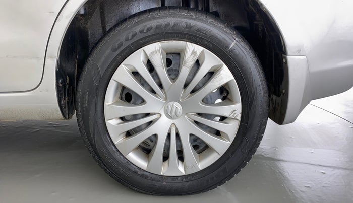2013 Maruti Ertiga VXI, Petrol, Manual, 44,603 km, Left Rear Wheel