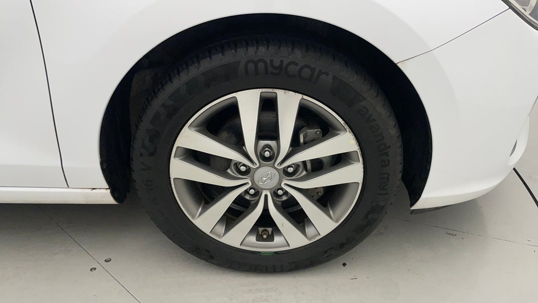 2018 Hyundai i30 Active, Automatic, 103716 km, Right Front Wheel