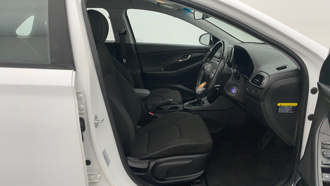 2018 Hyundai i30 Active, Automatic, 103716 km, Right Side Front Door Cabin View