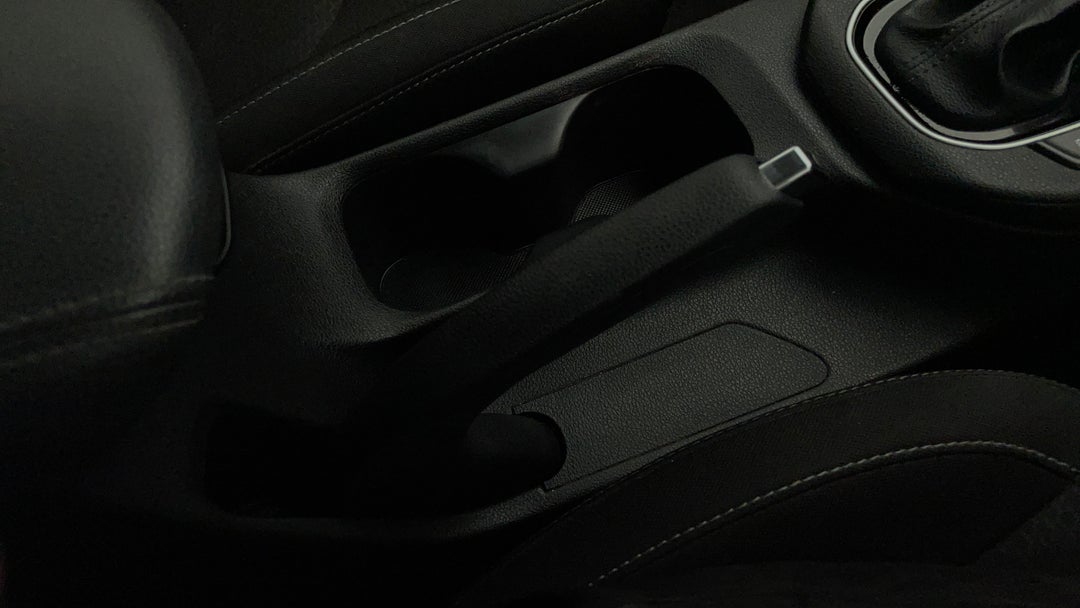 2018 Hyundai i30 Active, Automatic, 103716 km, Handbrake