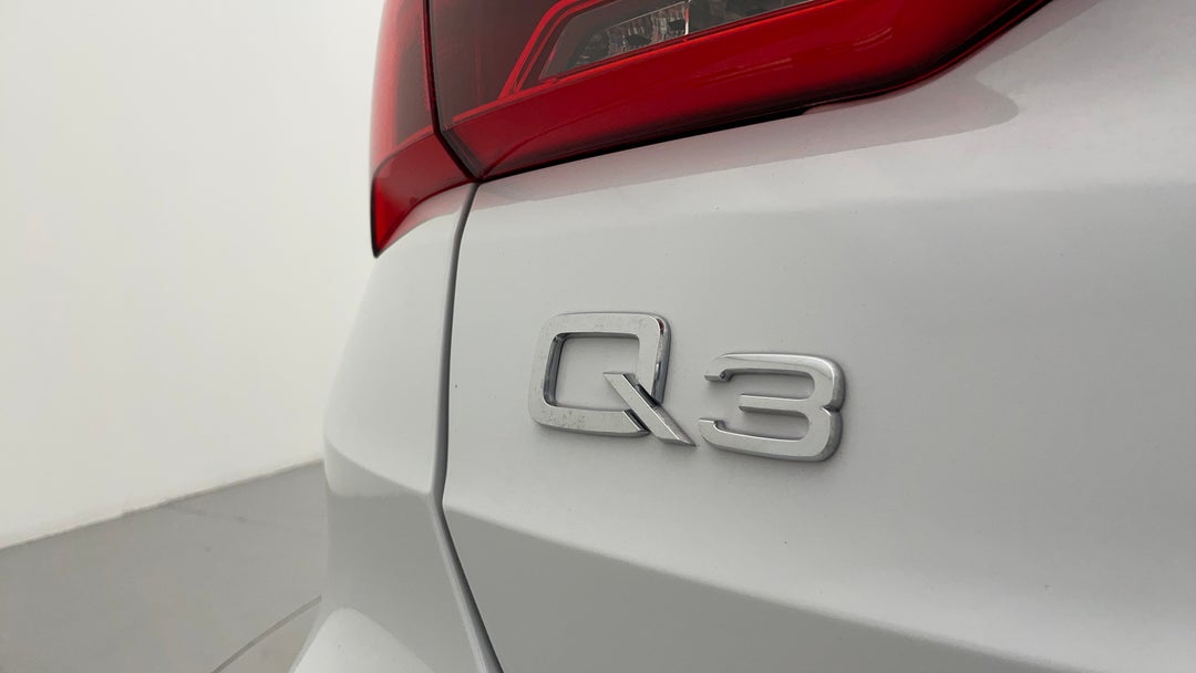 Badge (Boot Left Side)