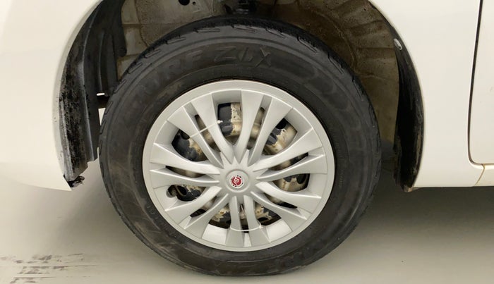 2015 Maruti Wagon R 1.0 LXI CNG, CNG, Manual, 84,850 km, Left Front Wheel