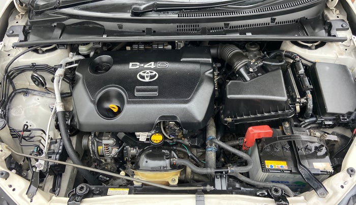 2014 Toyota Corolla Altis D 4D G, Diesel, Manual, 1,26,822 km, Open Bonet