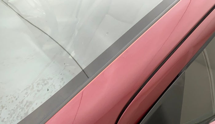 2014 Maruti Ciaz VXI, Petrol, Manual, 58,546 km, Left A pillar - Paint is slightly faded