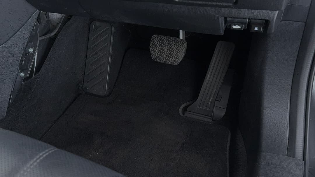 2018 Mazda Mazda6 Gt, Automatic, 49382 km, Pedals and Footmat