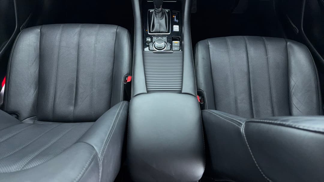 2018 Mazda Mazda6 Gt, Automatic, 49382 km, Center Console