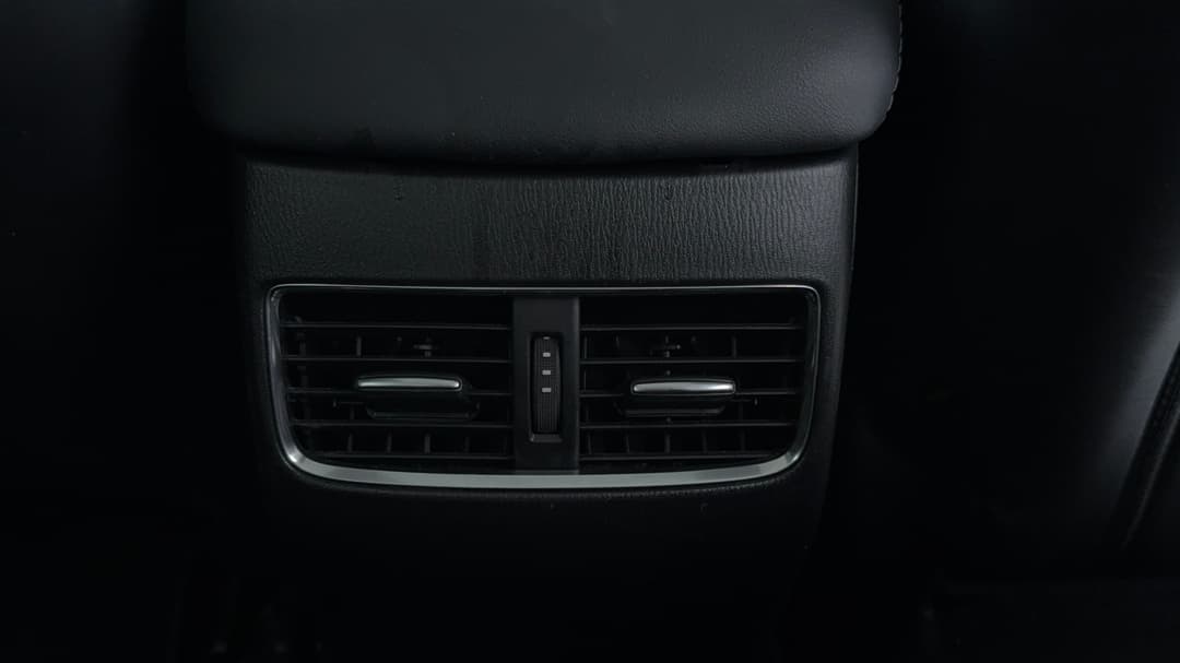 2018 Mazda Mazda6 Gt, Automatic, 49382 km, Rear A/C Vent