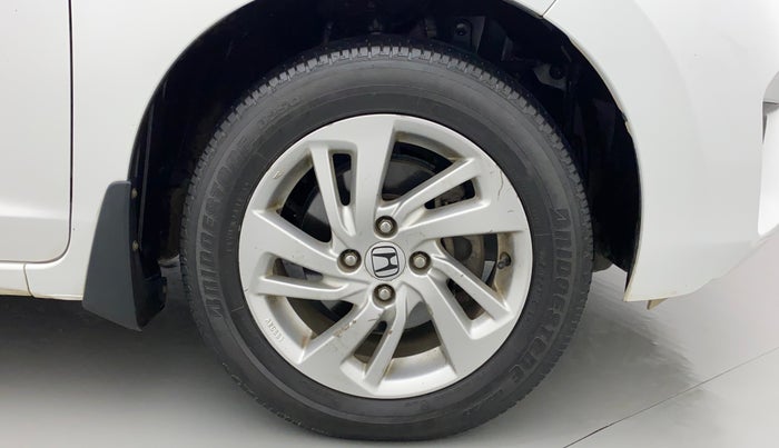 2018 Honda Jazz 1.2L I-VTEC VX, CNG, Manual, 1,04,560 km, Right Front Wheel