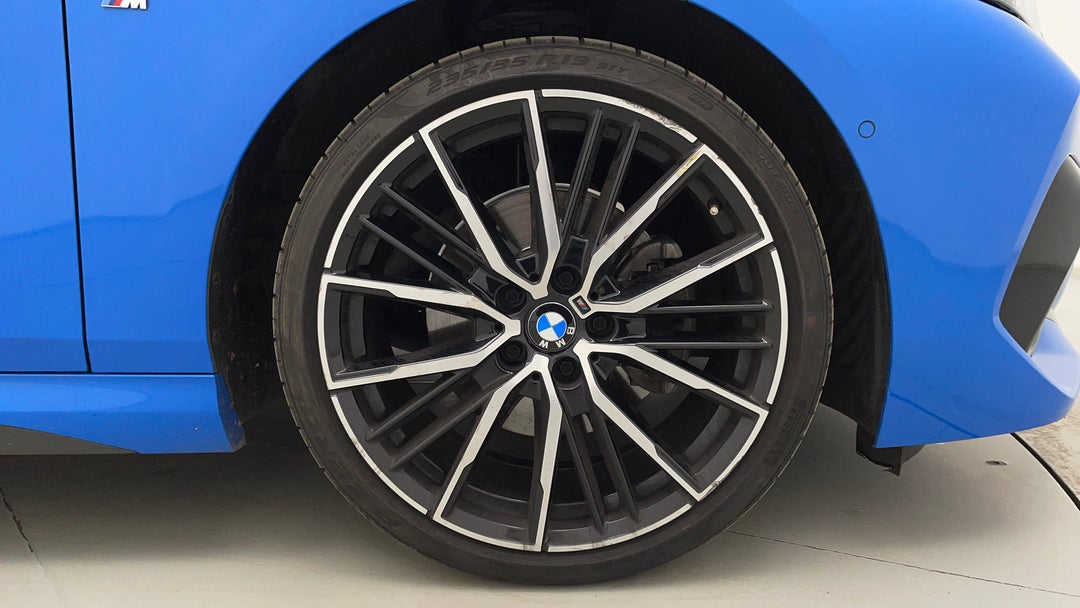 2022 BMW 2 18i M Sport Gran Coupe, Automatic, 21208 km, Right Front Wheel