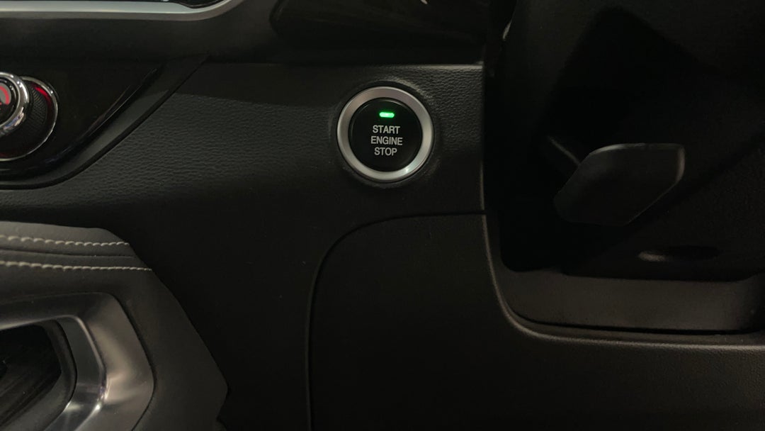 2022 LDV D90 Executive (4WD), Automatic, 32924 km, Keyless / Button Start