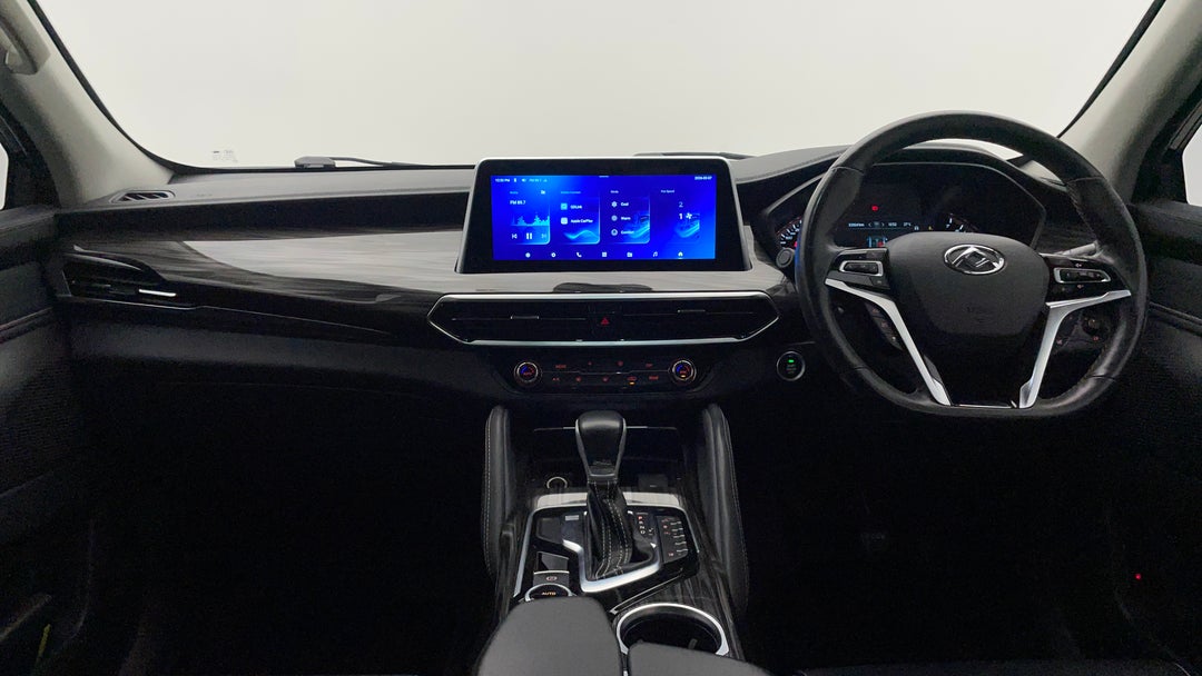 2022 LDV D90 Executive (4WD), Automatic, 32924 km, Dashboard View