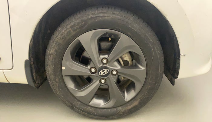 2019 Hyundai Grand i10 SPORTZ 1.2 KAPPA VTVT DUAL TONE, Petrol, Manual, 12,728 km, Right Front Wheel