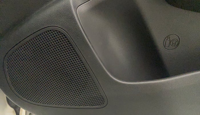 2019 Hyundai Grand i10 SPORTZ 1.2 KAPPA VTVT DUAL TONE, Petrol, Manual, 12,728 km, Speaker