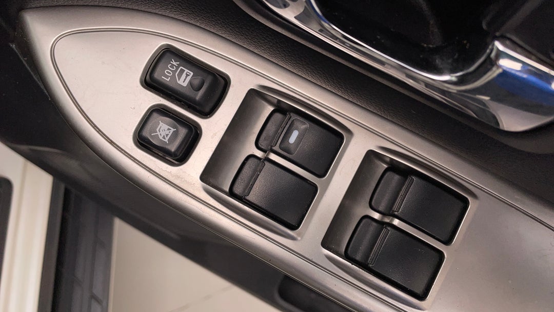 Drivers Side Door Panel Controls