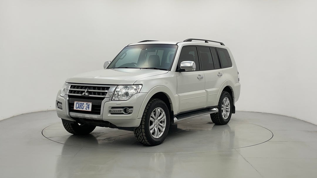 Left Front Diagonal (45- Degree) View