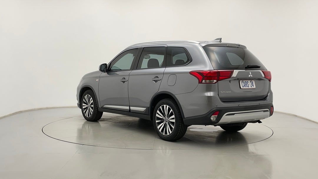 Left Back Diagonal (45- Degree) View