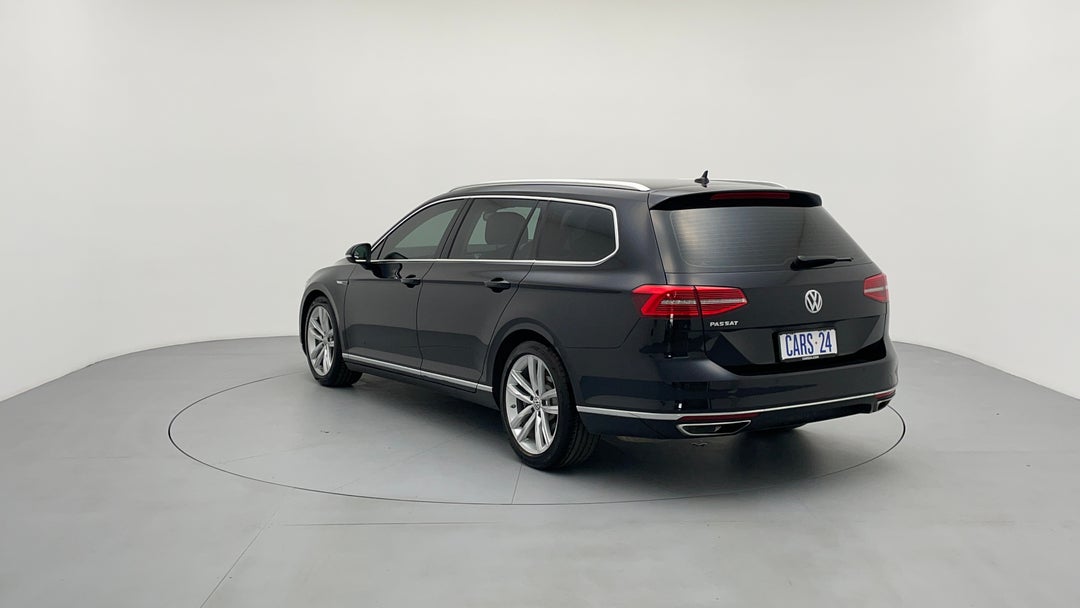 Left Back Diagonal (45- Degree) View