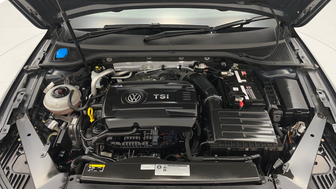 Open Bonnet (Engine)