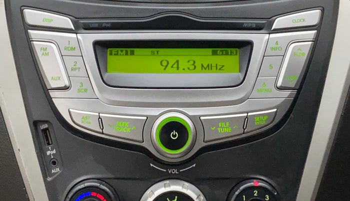 2015 Hyundai Eon MAGNA +, Petrol, Manual, 23,364 km, Infotainment System