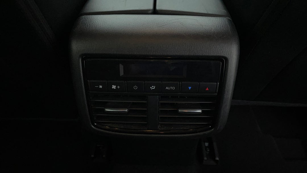Rear A/C Vent