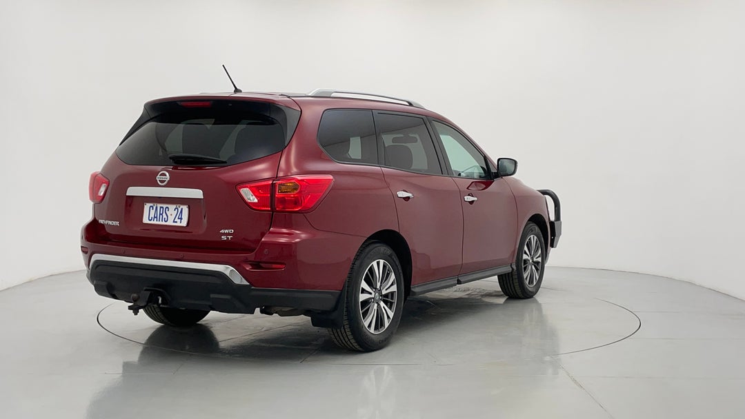 Right Back Diagonal (45- Degree) View